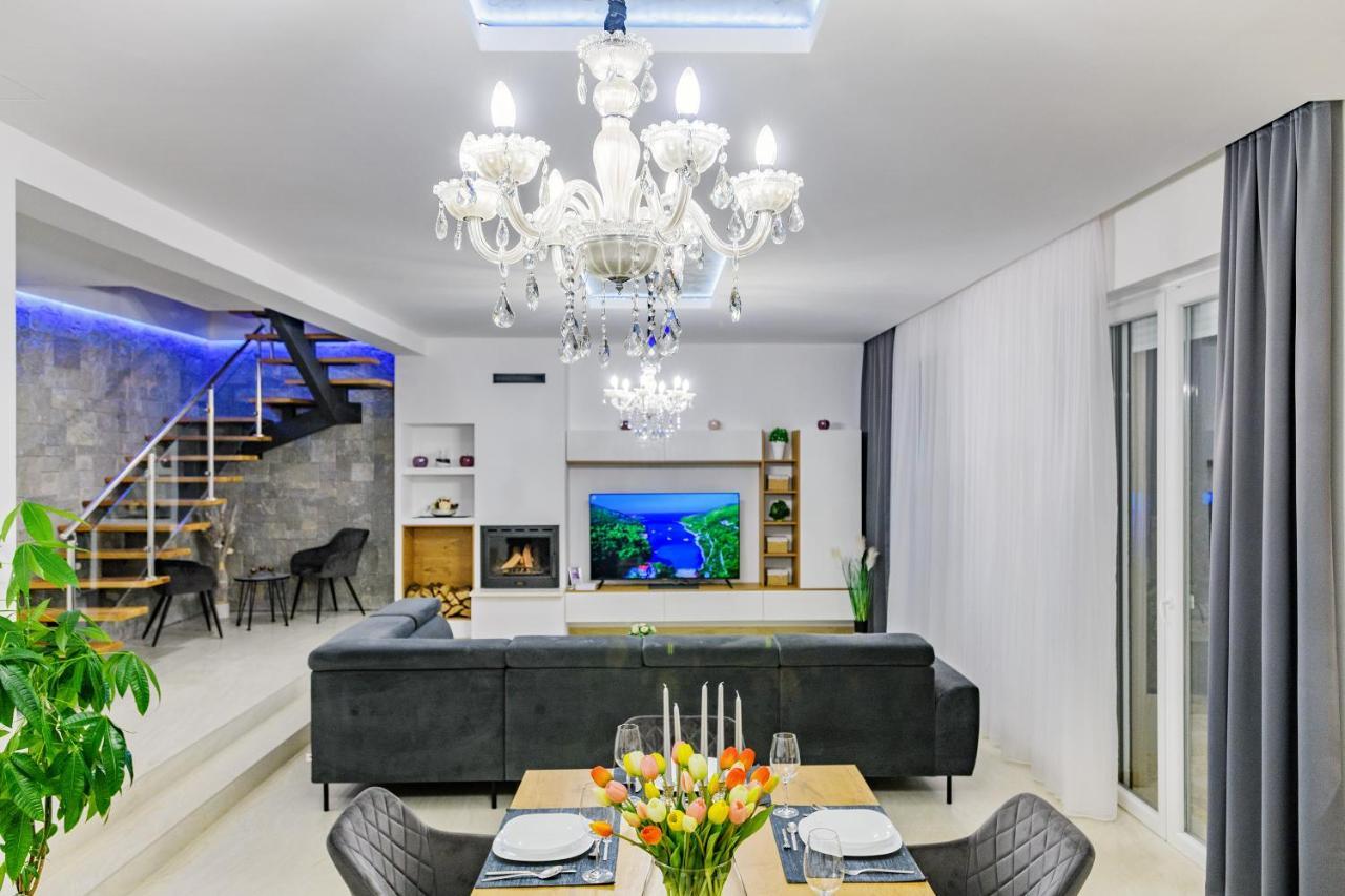 Luxury Stone Villa With Pool - Brisevo Exterior foto